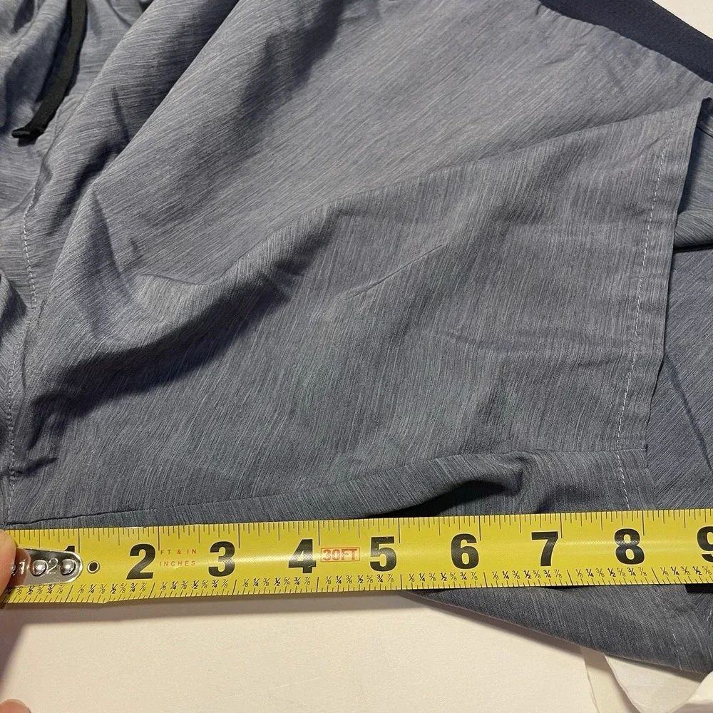 Nike Men Swim Trunks Lined L Gray Pockets Polyester Outdoor Sporty